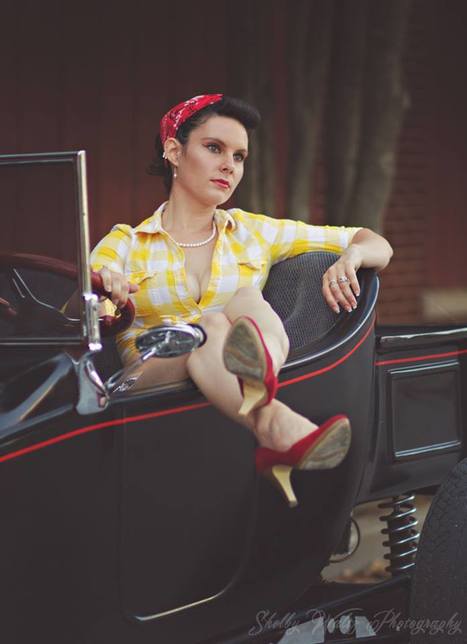 Pin Up Girl Vivian Vow WOW WOW!!! By Shelby Waltz Photography | Rockabilly | Scoop.it