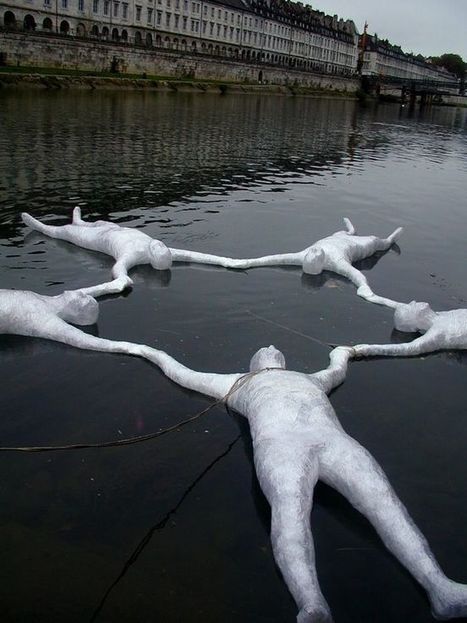 Mark Jenkins | Art Installations, Sculpture, Contemporary Art | Scoop.it