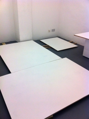 Photo News – Nine-Point Perspective group photo show install at Hotshoe Gallery as London riots hit | Photography Now | Scoop.it