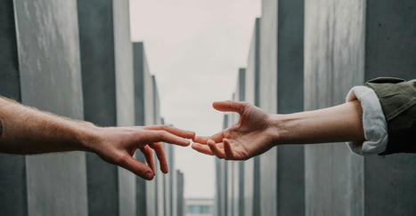 4 Easy Ways To Show Empathy In The Workplace | People-Centric Solutions | Scoop.it