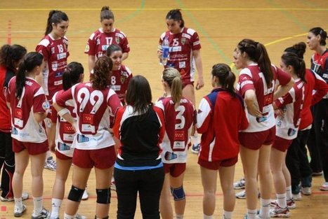 El Balonmano Alcobendas, ante Cleba León, no encontró el camino para poner la guinda a la fiesta (24-28) | Balonfemme | Scoop.it