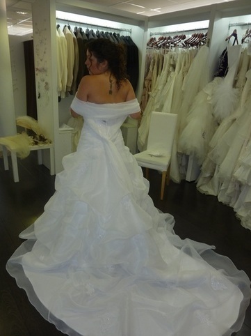 Annonce : robe de mariée 42 - Bretagne - Ile et Vilaine - Occasion du mariage | Robes de mariée d'occasion | Scoop.it