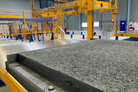 Près de Chartres, Spurgin ouvre une usine dédiée aux murs préfabriqués en béton de bois | Matériaux recyclés, géo et bio-sourcés en régions méditerranéenne et alpine | Scoop.it