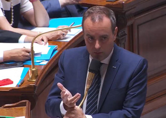 Carte scolaire : le Premier ministre marque son territoire | Politiques publiques et soci&eacute;t&eacute; | Scoop.it