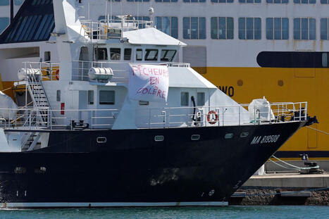 Carburants&nbsp;: l&rsquo;Union europ&eacute;enne approuve l&rsquo;aide de 25&nbsp;millions d&rsquo;euros de l&rsquo;Etat fran&ccedil;ais aux p&ecirc;cheurs | Revue de presse du Centre de doc | Scoop.it