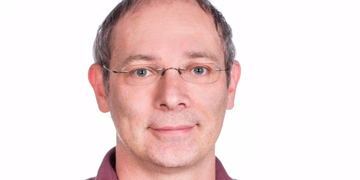 This 21-year Oracle veteran is now in charge of Microsoft's most surprising initiative | Technology Report - Changing Our World | Scoop.it