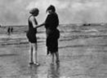 Before the Bikini: Rare Vintage Beach Photos | Herstory | Scoop.it