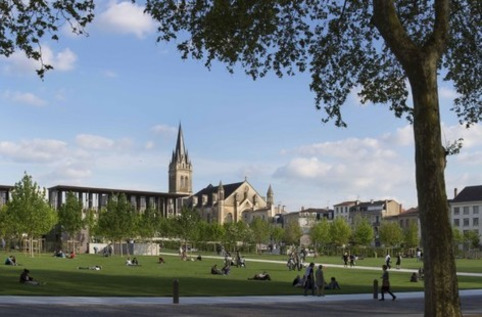 A Niort, un parking transformé en jardin urbain - Paysage | Veille territoriale AURH | Scoop.it