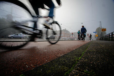Amsterdam/ Encore plus de place pour les vélos. | Veille UrbaLyon : Cities in Europe ... : Best practises, Be Inspire ! | Scoop.it