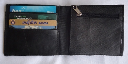 Recycled Inner Tube Wallet | Eco-Friendly Messenger Bags By Disabled Home Based Workers. | Scoop.it