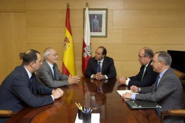 Gobierno y Telef&oacute;nica colaborar&aacute;n en el desarrollo de contenidos digitales para InverCantabria y Fundaci&oacute;n Comillas - Qu&eacute;.es | Todoele - ELE en los medios de comunicaci&oacute;n | Scoop.it