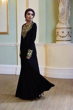 fashionable abayas online