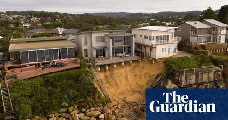 A week of high swells – in pictures | Australia news | The Guardian | GTAV AC:G Y7 - Water in the world | Scoop.it