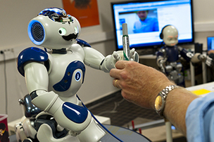 Un robot humanoïde capable de transmettre des connaissances entre les équipages de stations spatiales | Science & Transhumanisme | Scoop.it