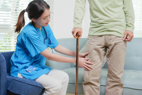 The Benefits of Walking with a Cane for Injury Recovery | Call: 915-850-0900 or 915-412-6677 | Sciatica "The Scourge & The Treatments" | Scoop.it