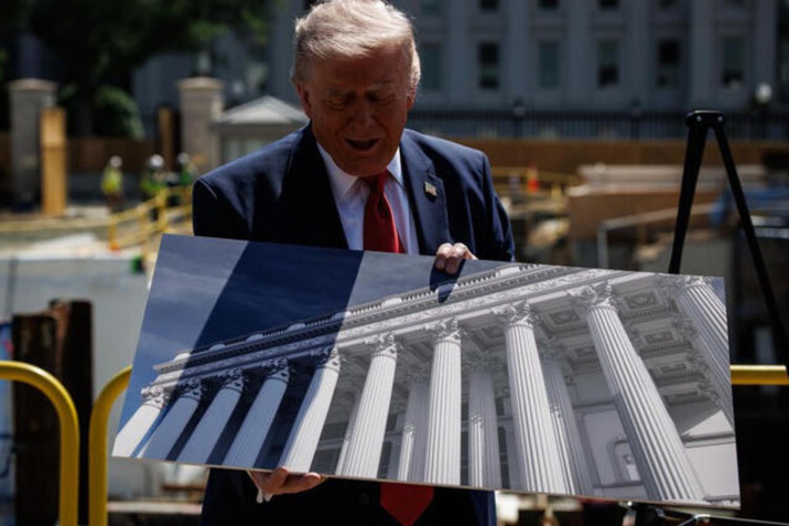 These Billionaire Backers Are Reportedly Behind Trump&rsquo;s Ballroom Project | Family Office & Billionaire Report - Empowering Family Dynasties | Scoop.it