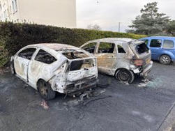 Autoroutes bloqu&eacute;es, paille enflamm&eacute;e, pneus d&eacute;vers&eacute;s: les agriculteurs en col&egrave;re toujours mobilis&eacute;s dans les Pyr&eacute;n&eacute;es-Atlantiques | BABinfo Pays Basque | Scoop.it