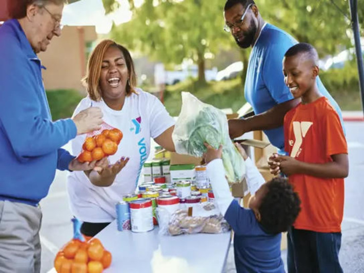 How Volunteering Could Help Us Feel Connected Again | Philanthropy Report - Legacy From The Heart | Scoop.it