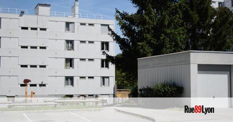 &laquo; Les quartiers populaires vivent le confinement difficilement et dignement &raquo;. Interview de Fr&eacute;d&eacute;rique Bourgeois, directrice de Labo Cit&eacute;s | Labo Cit&eacute;s - L'actualit&eacute; de la politique de la ville en Auvergne-Rh&ocirc;ne-Alpes | Scoop.it
