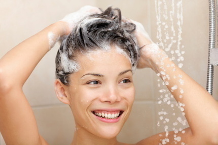 Alopécie : quelle médecine douce contre la chute de cheveux ? - TopSanté | Santé par les plantes | Scoop.it
