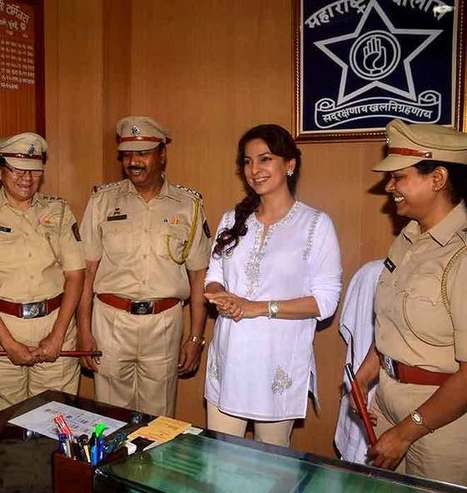 Juhi Chawla In Sheer White Kurta At A Blood Donation Camp | Celebrity Fashion Trends | Scoop.it