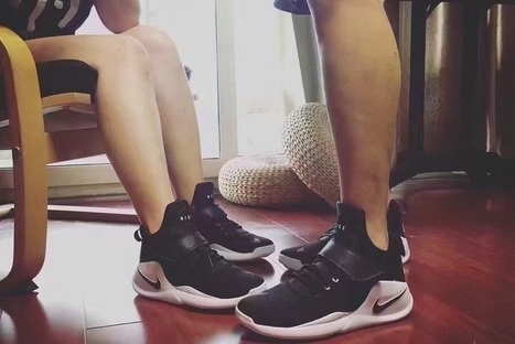 nike kwazi black white