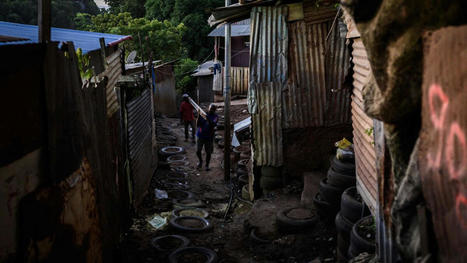 De l’eau un jour sur trois à Mayotte : les autorités espèrent « tenir jusqu’en novembre » - Le Parisien | water news | Scoop.it
