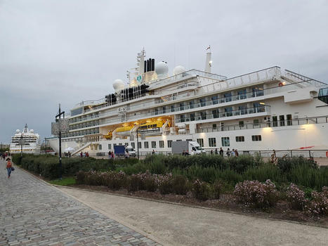 Les bateaux de croisi&egrave;re polluent-ils trop &agrave; Bordeaux ? Une &eacute;tude va &agrave; contre-courant des a priori | Actu Bordeaux | Les &eacute;co-activit&eacute;s en Gironde | Scoop.it