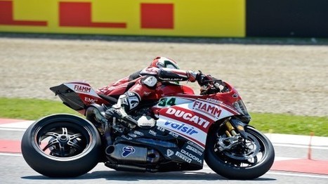 SBK Imola - Giugliano scorches to fastest time in FP1 | Ductalk: What's Up In The World Of Ducati | Scoop.it