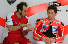 MotoGP news: Nicky Hayden undergoes wrist operation | Ductalk: What's Up In The World Of Ducati | Scoop.it