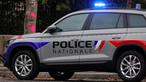Un distributeur de billets arrach&eacute; avec un fourgon en pleine nuit dans le centre-ville de Lyon, les braqueurs en fuite - Le Parisien | retrait des euros | Scoop.it