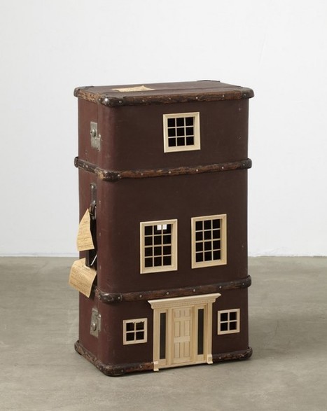 Suitcases turned into miniature homes | Recyclart | 1001 Recycling Ideas ! | Scoop.it
