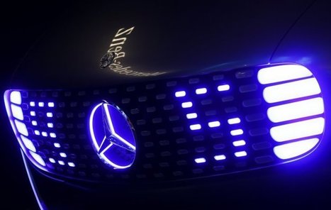 Mercedes planning self-driving limousine service | Internet of Things - Company and Research Focus | Scoop.it