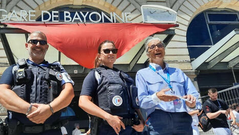 Fêtes de Bayonne 2025 - Pour rentrer en train la nuit, c'est toutes les heures, dans toutes les directions - ici | BABinfo Pays Basque | Scoop.it