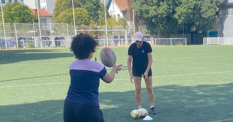 Atteintes de cancers f&eacute;minins, elles ont rejoint les Rubies pour pratiquer un rugby adapt&eacute; et entretenir leur #sant&eacute; #SeptembreTurquoise #Association #Soutien #Activit&eacute;PhysiqueAdapt&eacute;e @crctoncopole... | autour du CANCER | Scoop.it