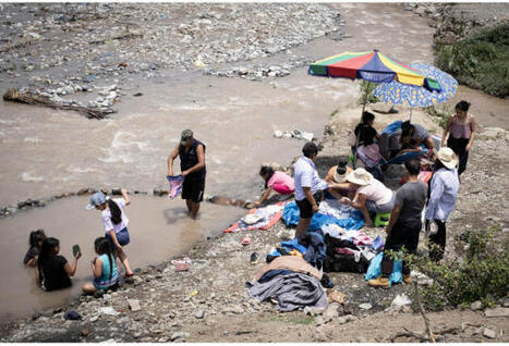 .@lemondefr ::: En #LIMA, la capital de #PERÚ en medio del #desierto, el acceso al #AGUA_POTABLE es una #lucha_permanente… por @chaparro_am Amanda Chaparro. – | actions de concertation citoyenne | Scoop.it