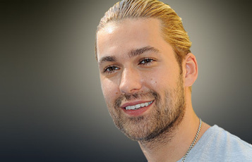 Men with Bleached Blonde Hair | Kapsels voor mannen | Scoop.it
