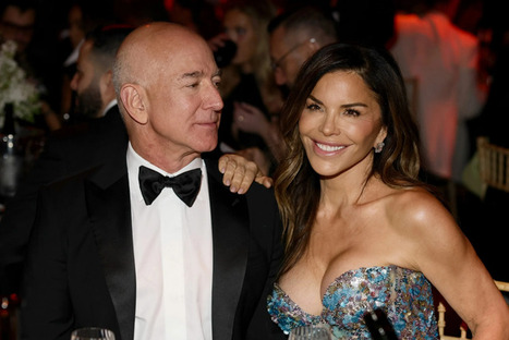 Jeff Bezos famously neglected to sign a prenup in his first marriage. He’s not making the same mistake twice | Family Office & Billionaire Report - Empowering Family Dynasties | Scoop.it