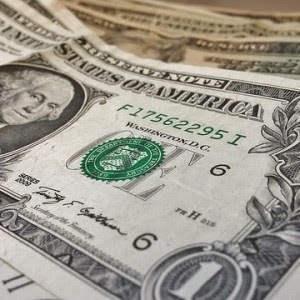 The Big Business Of Cancer: 100 BILLION Dollars Was Spent On Cancer Drugs Last Year Alone | Disease mongering | Scoop.it