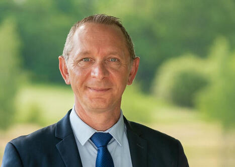 Stéphane Delautrette : "Nous encourageons les démarches collectives, comme la création de chartes locales de l'IA" | Regards croisés sur la transition écologique | Scoop.it