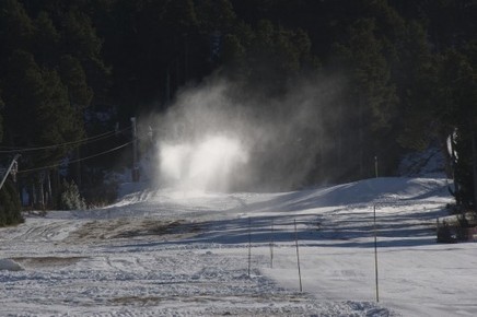 Pyrénées : le changement climatique menace les stations de ski - Rue89 Bordeaux | Vallées d'Aure & Louron - Pyrénées | Scoop.it