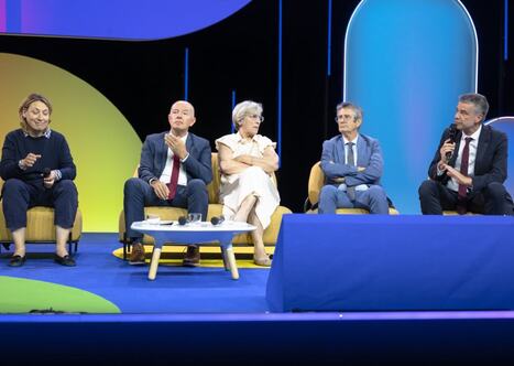Avant 2027, les f&eacute;d&eacute;rations HLM font bloc autour d&rsquo;une "R&eacute;publique sociale" | Solidarit&eacute;s | Scoop.it