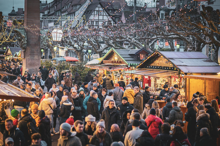 Il y a 32 ans, Strasbourg s'auto-proclamait « Capitale de Noël » | Thématique Humanisme rhénan | Scoop.it