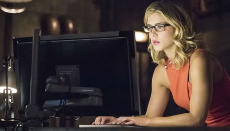 Helix is Felicity’s personal ‘island’ on ‘Arrow’ | ARROWTV | Scoop.it