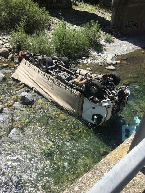 Fallece un conductor tras volcar su camión al río Cinca, en Salinas | Vallées d'Aure & Louron - Pyrénées | Scoop.it