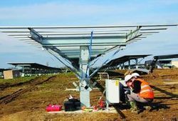 Une centrale solaire à panneaux orientables | rev3 - la 3ème révolution industrielle en Hauts-de-France | Scoop.it