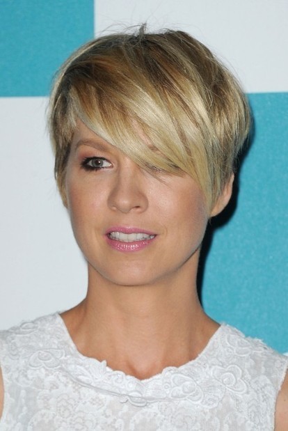 most popular short haircut for women – je