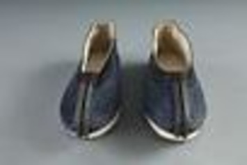 1895 - 1900 Chinese American Man's Slippers | National Museum of American History | Antiques & Vintage Collectibles | Scoop.it