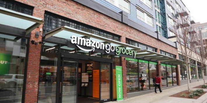 Amazon opens GO GROCERY, a bigger version of the camera-spying convenience store they opened in 2016 —so @arstechnica tried to steal its fruit and it worked | WHY IT MATTERS: Digital Transformation | Scoop.it