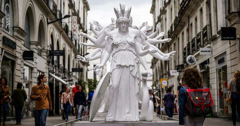 Cet été à Nantes, les statues tombent de leur piédestal | Les clefs du Van | Scoop.it